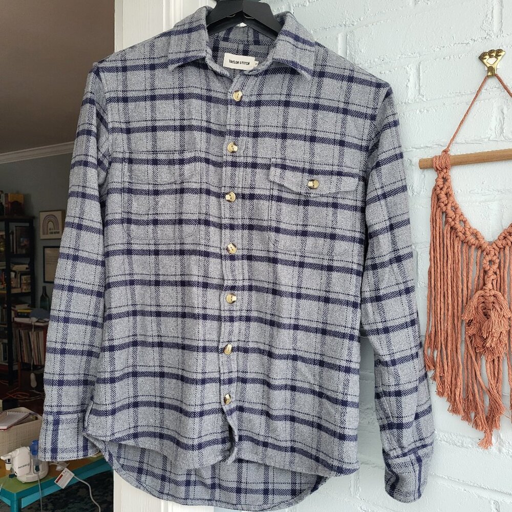 Taylor Stitch Gray and Navy Flannel - Size 40 (Medium)